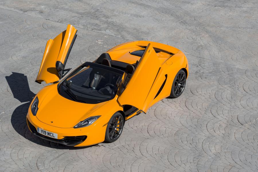  McLaren MP4-12C Spyder 2012 года  (фото 31 из 270)